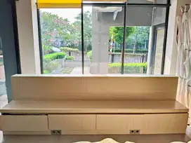 DIJUAL CEPAT! 2 Unit Bangku Free 7 Bantal