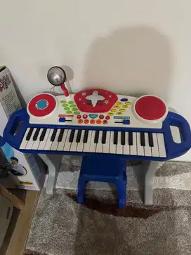 Keyboard / Piano anak merk Winfun