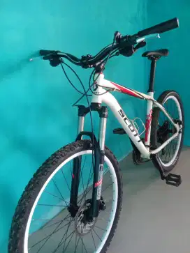 Sepeda MTB Scott aspect