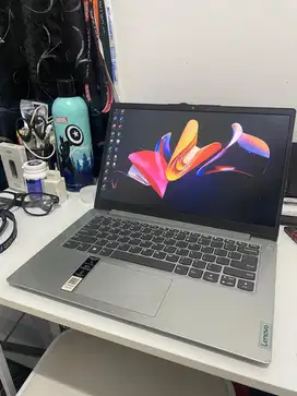 Lenovo Idepad 1