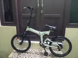 Di jual sepeda lipat