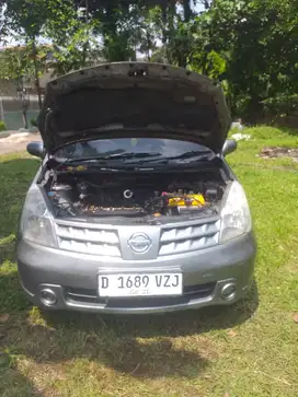 Grand Livina 1.5 XV AT Ultimate Murah