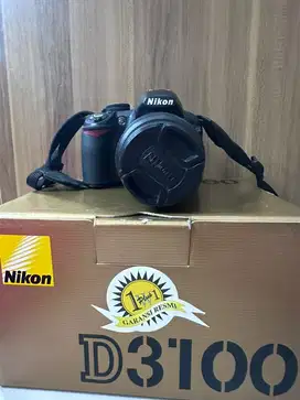 Kamera  / Camera NIKON D3100