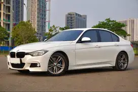 BMW 330i F30 MSport Shadow