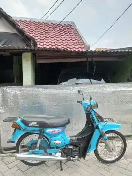 Suzuki Bravo/RC100 Asli Biru