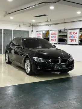 BMW F30 320i 2016 Bensin