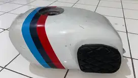 Tangki motor custom