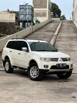 Mitsubishi 225Pajero exceed