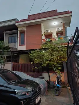 Dijual Rumah Kos Kostan  Harapan Indah Bekasi