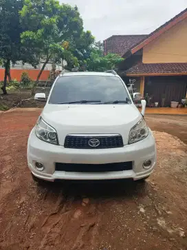 Jual mobil pakaian pribadi