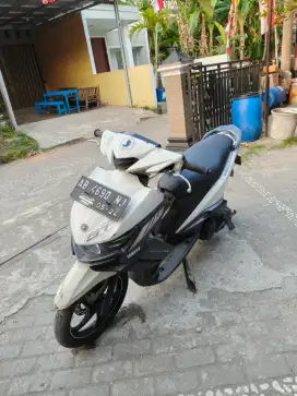 Xeon 125 THN 2014 plat AB bantul