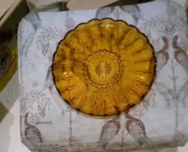 Piring kaca diameter 25cm
