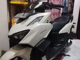 Vario 160 ABS Putih Mulus