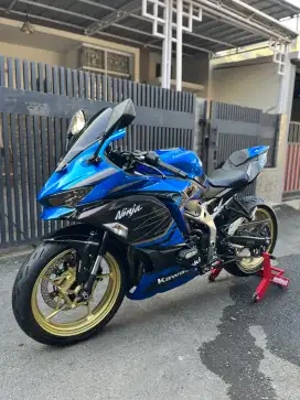 Kawasaki ZX25R ABS QS