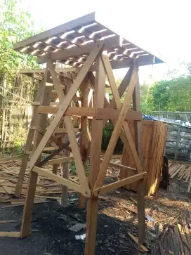 Tempat tandon menara ulin pembuatan nya langsung