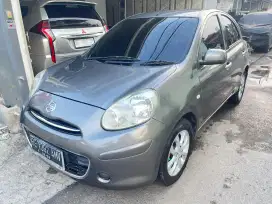 NISSAN MARCH MATIC 2012