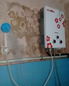 (Pemanas Air Kamar Mandi Merk Niko)