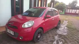 Nissan March th 2011