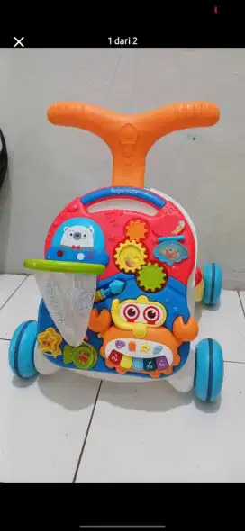 Baby walker untuk jalan anak