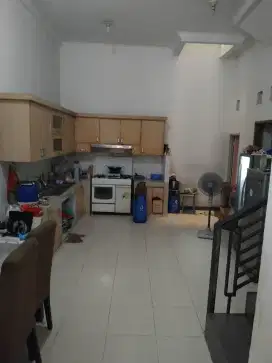 IP3040: Rumah Siap Huni Komplek Tomang
