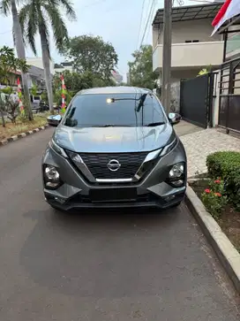Dijual Nissan Livina VE A/T