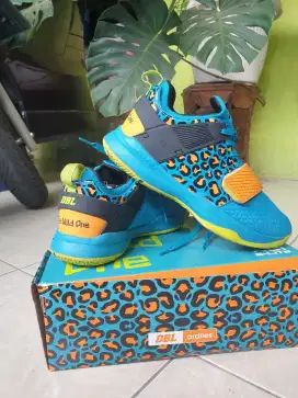Sepatu Basket DBL Ardiles AD 1 Elite