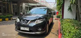 Xtrail 2.0 antik 2015  km 50rb asli tangan 1 dari baru full standard