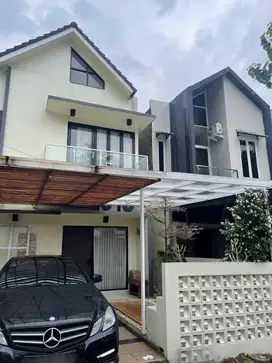 Dijual rumah nyaman, lokasi strategis di leuwinanggung Depok
