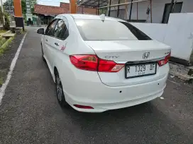 Honda city 2015 E AT