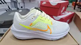 Dijual sepatu running