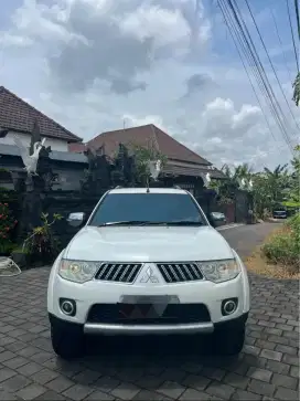 Mitsubishi Pajero Sport 2.5D Exceed A/T 2011