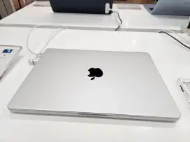 14-inch MacBook Pro M4 Pro 512Gb Kredit