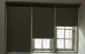 Tirai jendela roller blind gorden gedung