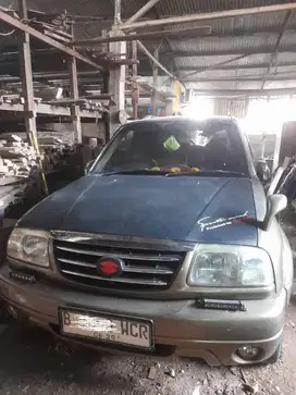 Suzuki Grand Escudo XL-7 AT (2005)