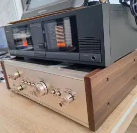 Amplifier Stereo dan Power Amplifier