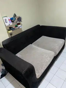 Menjual sofa bekas