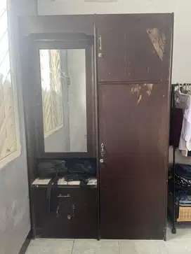 Lemari jati asli lawasan