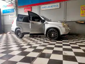 Nissan X-Trail 2008 Bensin
