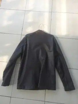 Jaket kulit asli (second) coklat ukuran L