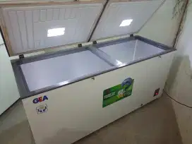 Freezer friser kulkas GEA AB-610-ITR