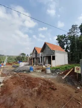 Rumah cash or kredit Dp mulai 10jutaan angsuran 2jutaan shm ready unit