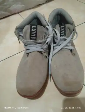 Sepatu vans size 41