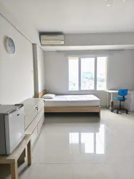 TERMURAH JUAL RUGI APARTEMEN BEVERLY 90210 PARAMOUNT GADING SERPONG