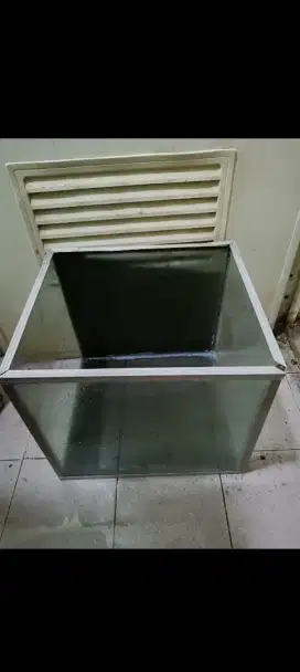 Dijual Aquarium dan hiasan Pasir siap pakai