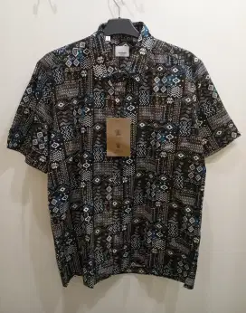BURBERRY KEMEJA BATIK MOTIF