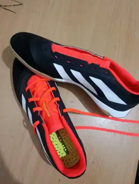 SEPATU FUTSAL ADIDAS ORI