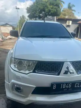 Pajero sport limited