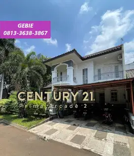 Rumah Hook Akses Dekat Area Perbelanjaan di Senayan Bintaro OM-14503