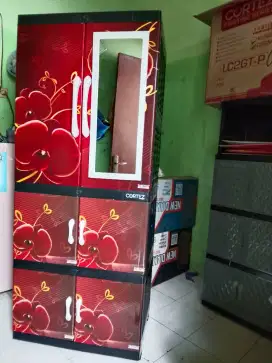 Baru lemari plastik gantungan jumbo