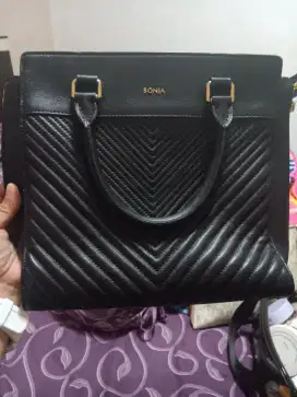 Tas Bonia original